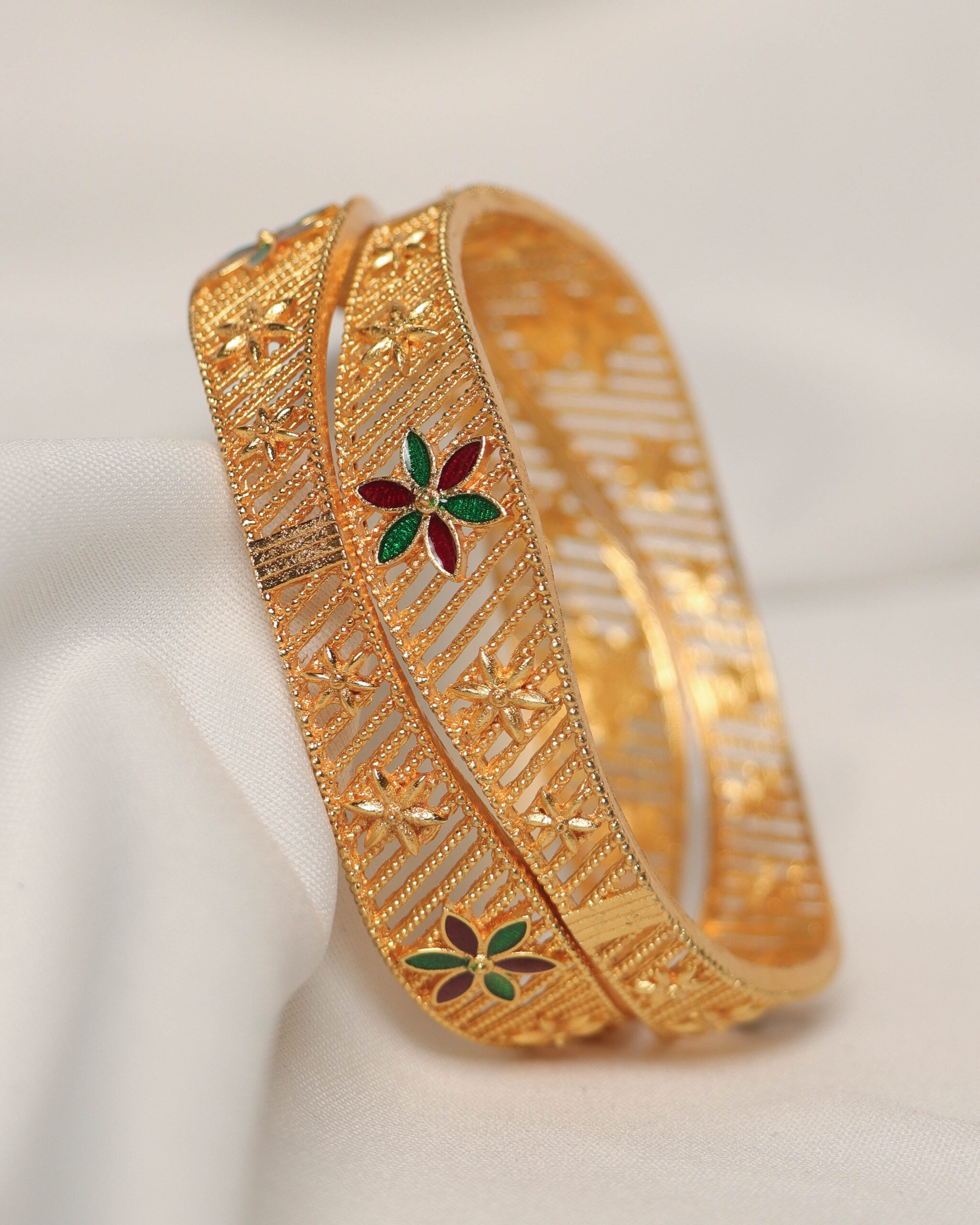 Floral Accent Engraved Traditional Mmetal Bangles Set